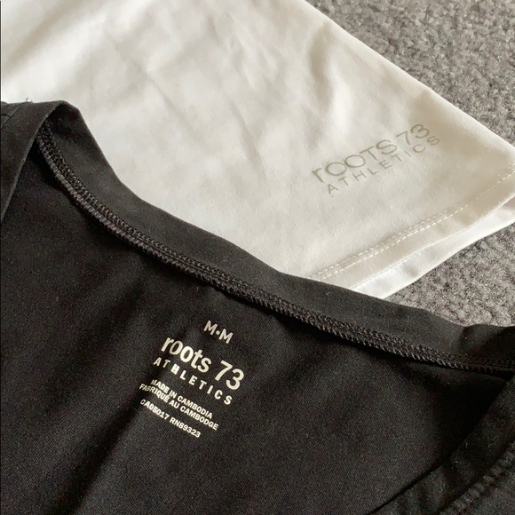 2/$35 Gap Workout Tops - Picture 5 of 7